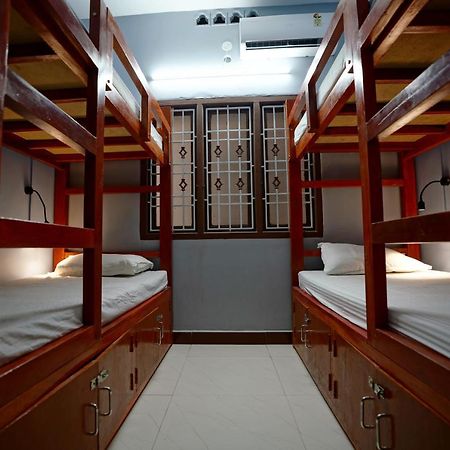 Nomad House Hostel Puduccseri Kültér fotó